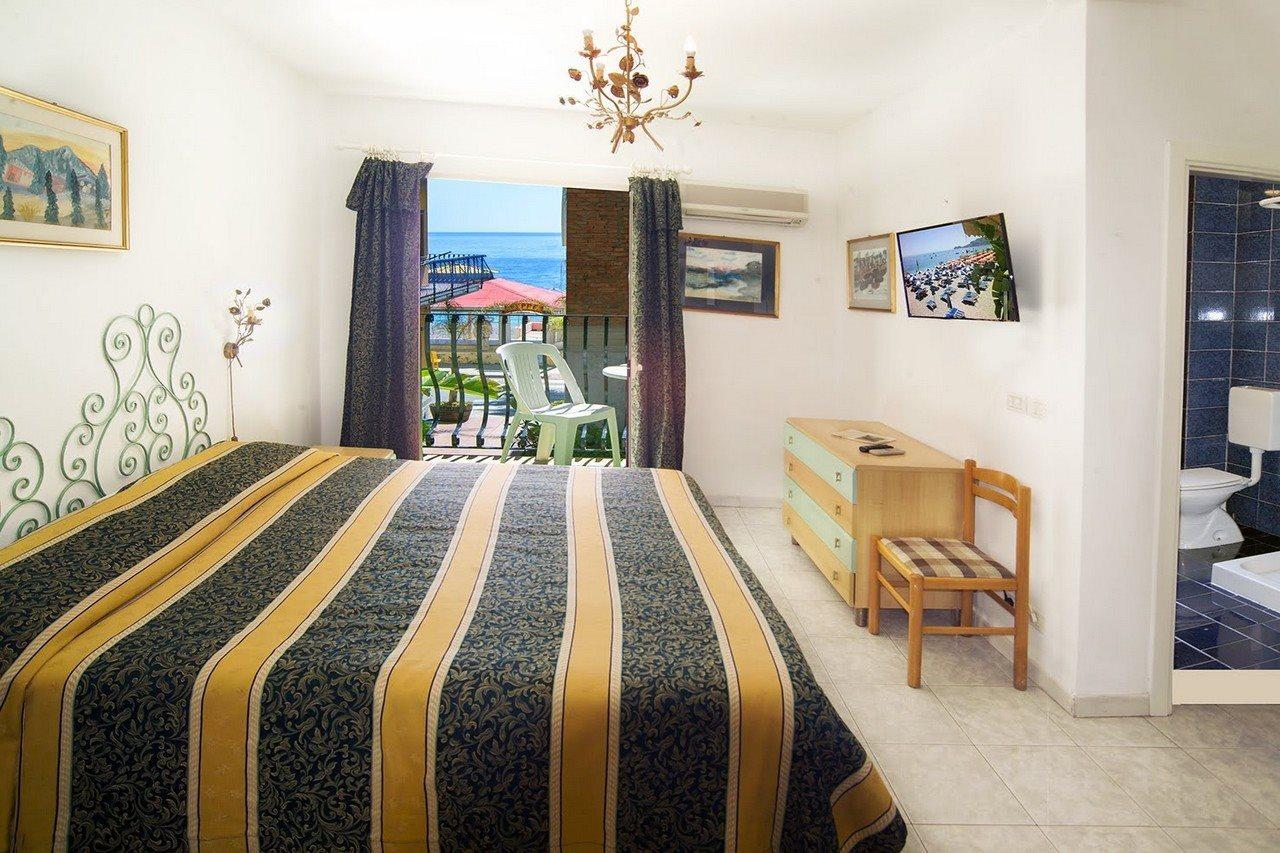 Hotel Da Peppe Letojanni Εξωτερικό φωτογραφία