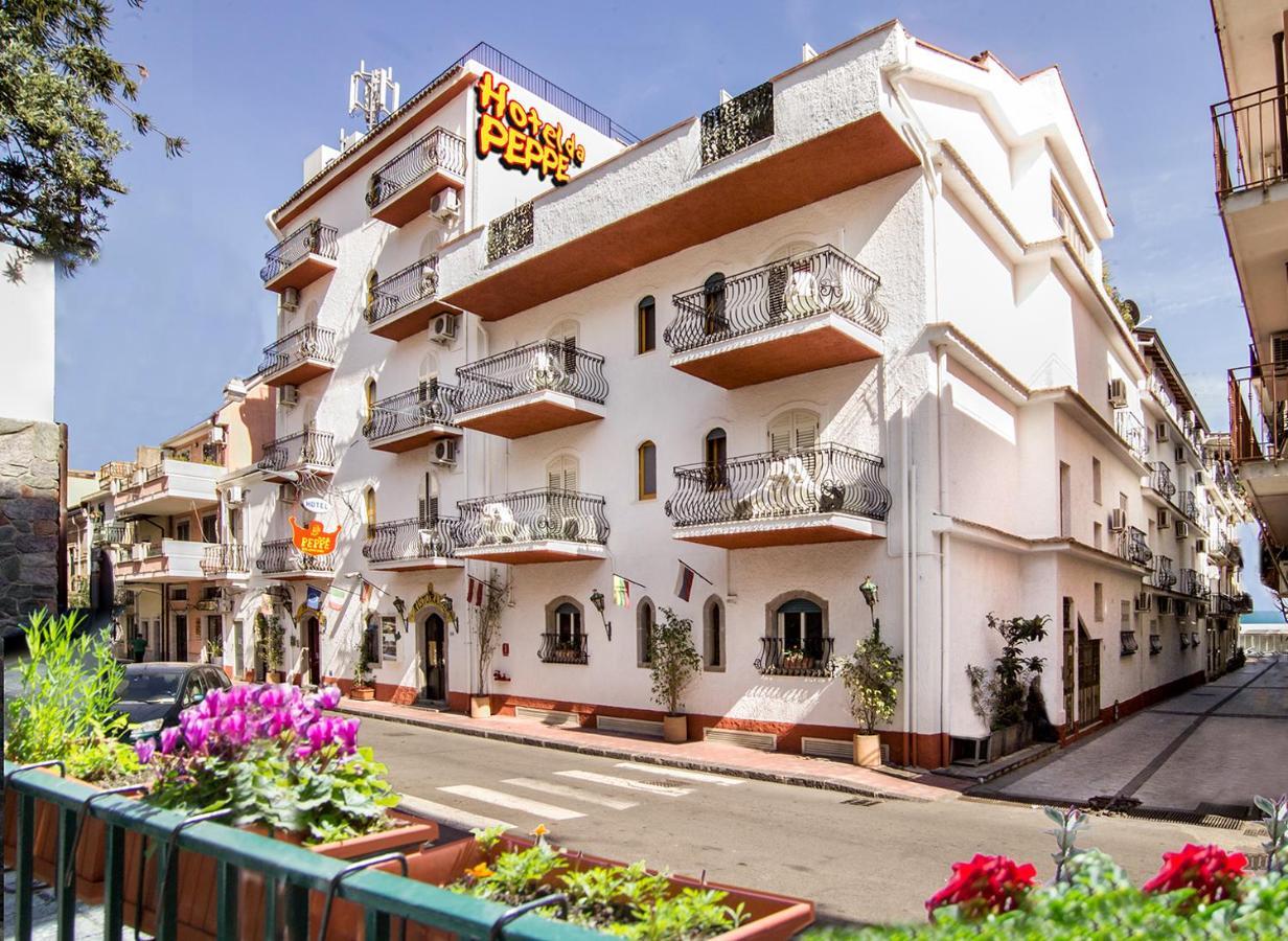Hotel Da Peppe Letojanni Εξωτερικό φωτογραφία