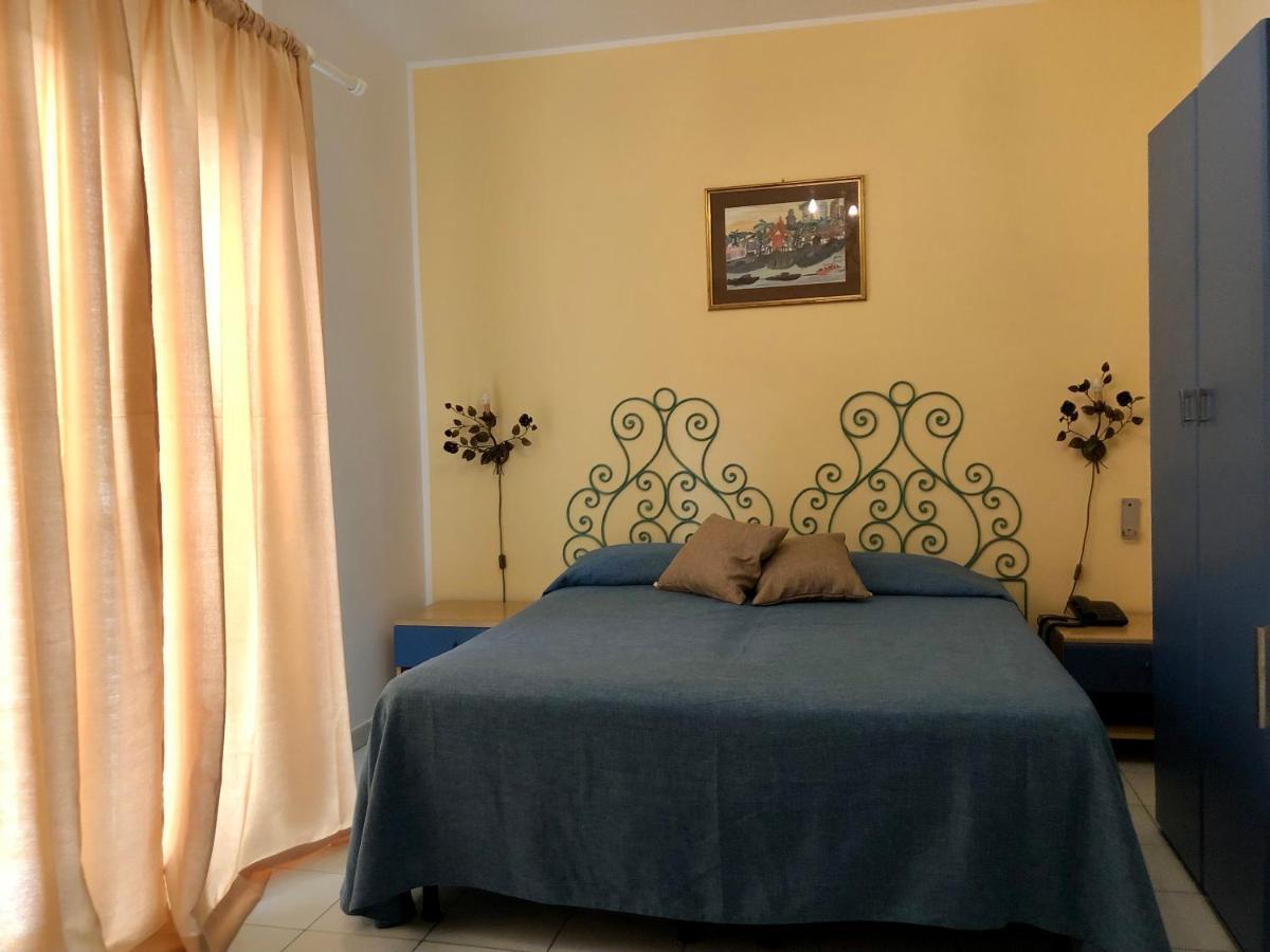 Hotel Da Peppe Letojanni Εξωτερικό φωτογραφία