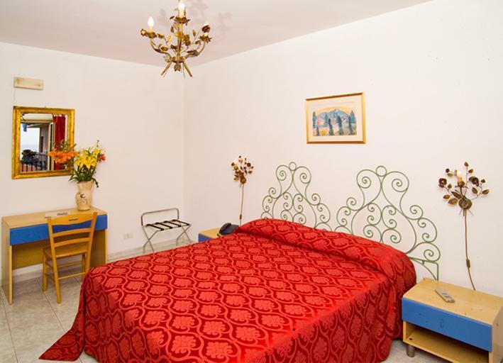 Hotel Da Peppe Letojanni Εξωτερικό φωτογραφία