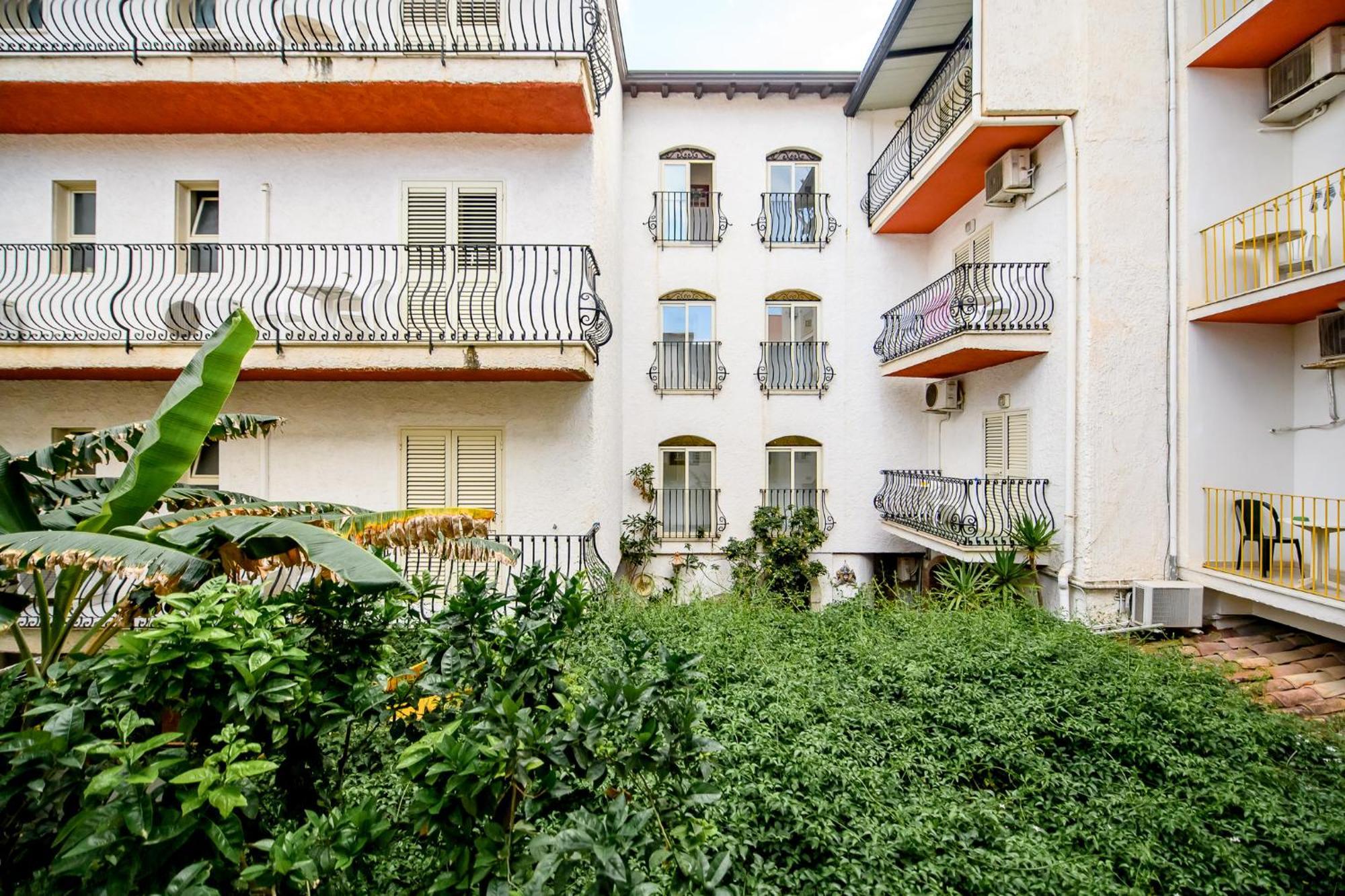 Hotel Da Peppe Letojanni Εξωτερικό φωτογραφία